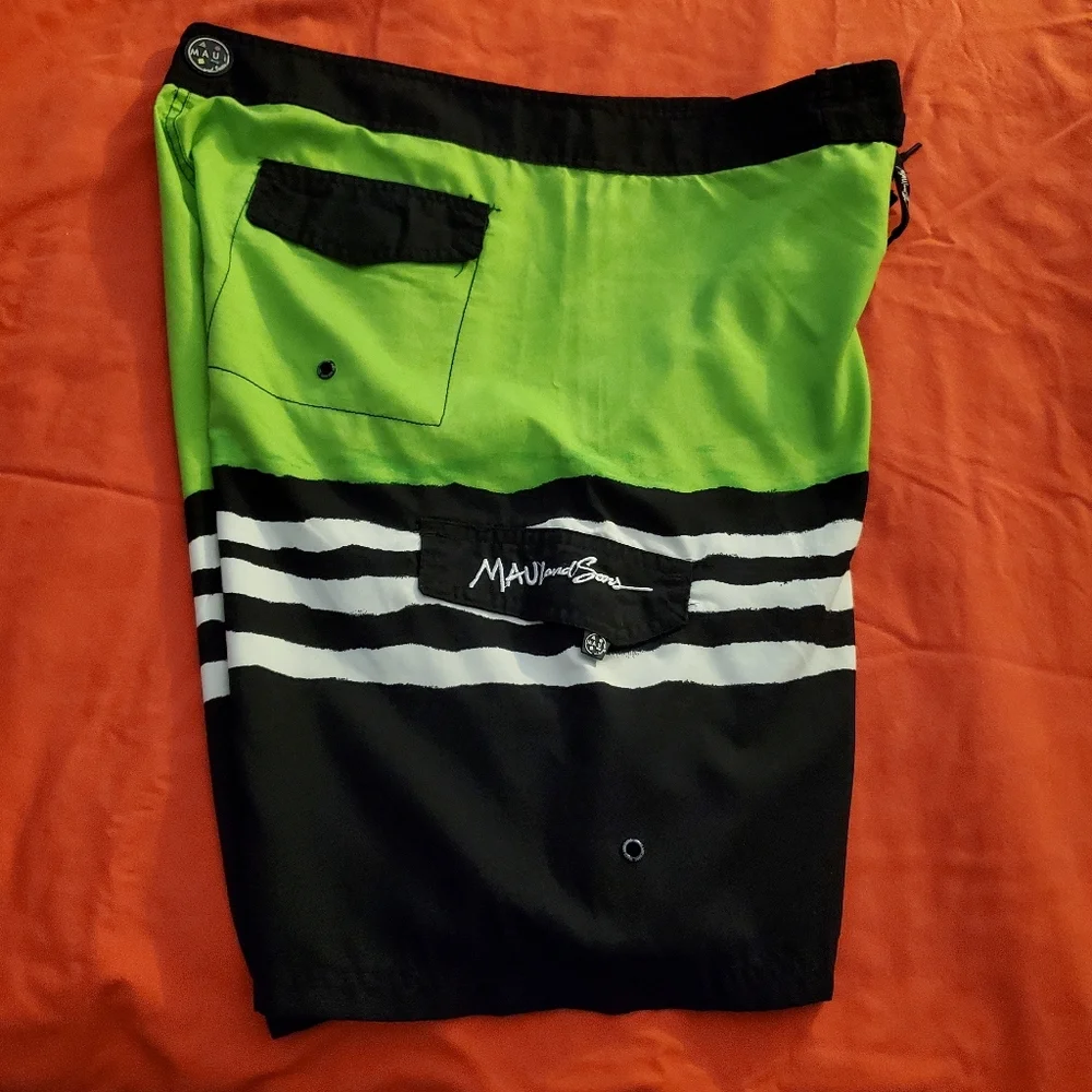 Maui & Sons Men's Swim Trunks Beach Surf Shorts Hawaiian Board Shorts 36” Waist